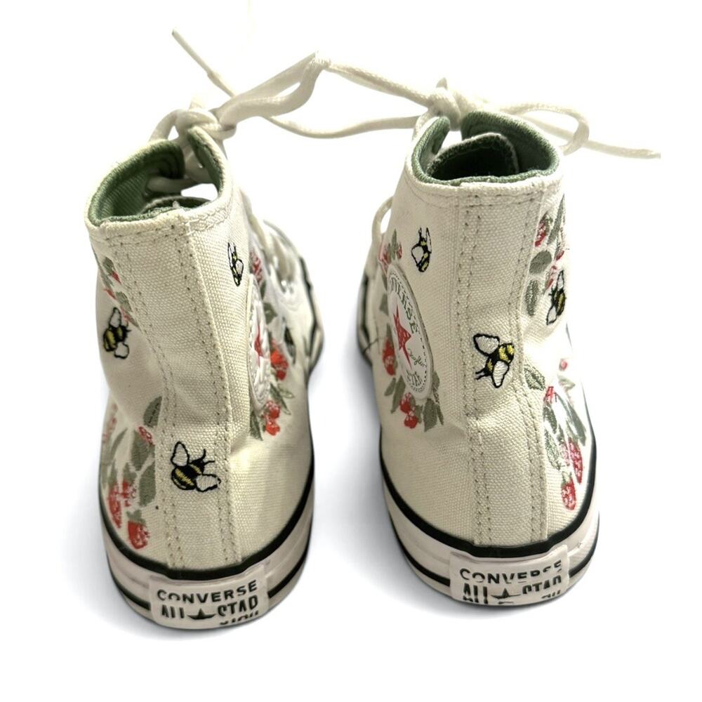 CONVERSE Chuck Taylor Embroidered Berries & Bees Shoes Cream Youth Size 3 325416 - Picture 13 of 13